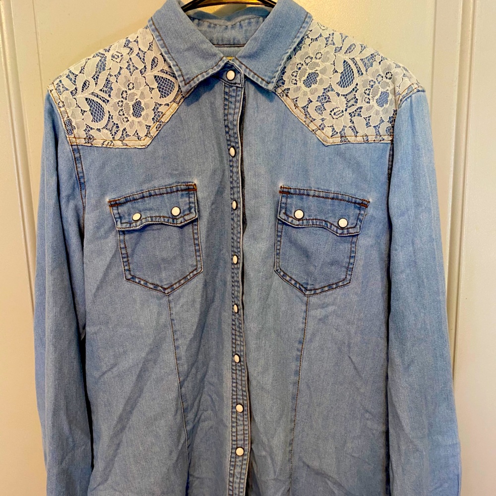 Bit & Bridle button down